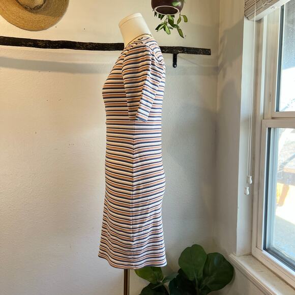 Abercrombie & Fitch Stretch Striped Button Detail Short Sleeve Dress Size XS NEW - Picture 4 of 12